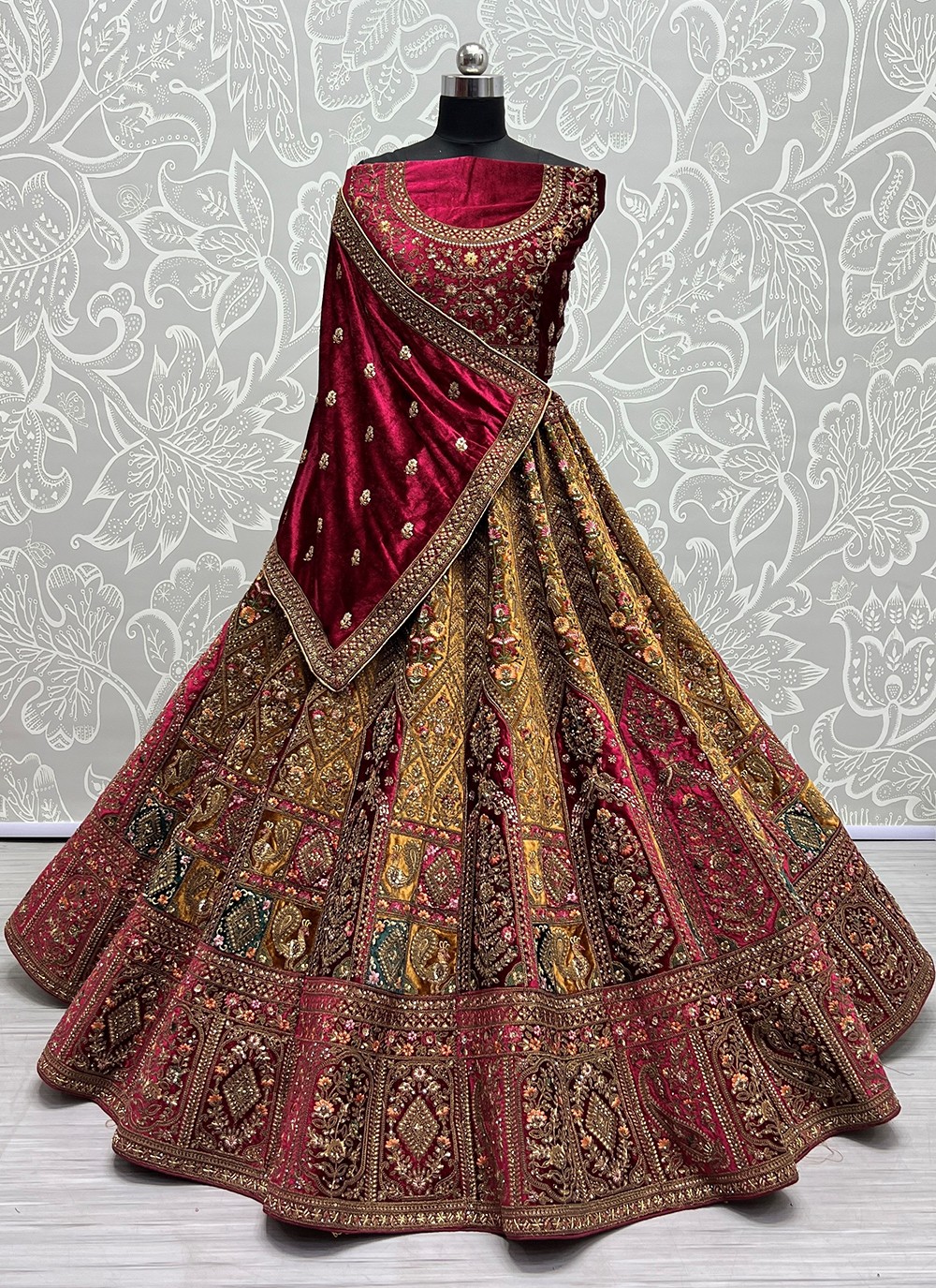 Buy Maroon Lehenga And Blouse Velvet Dupatta Royal Crest Bridal Set For  Women by Archana Kochhar Online at Aza Fashions.