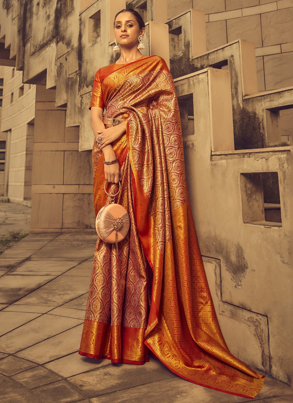 Exclusive Ikkat Pure Silk Full Designer Saree IKTNYBL0GSS