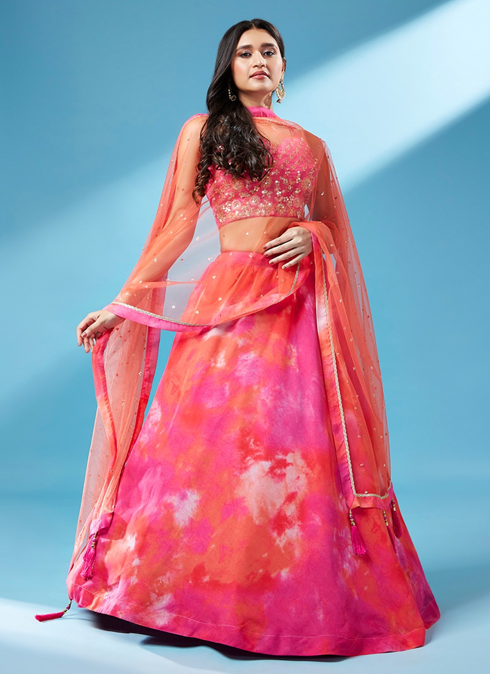 35 Banarasi Lehenga Designs That Every Bride Needs To Check Out For Her  Small Wedding | Indian fashion, Lehenga designs, Designer party wear dresses