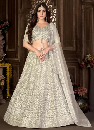 Georgette white Designer Bridal Lehenga at best price in Surat | ID:  2852445349712
