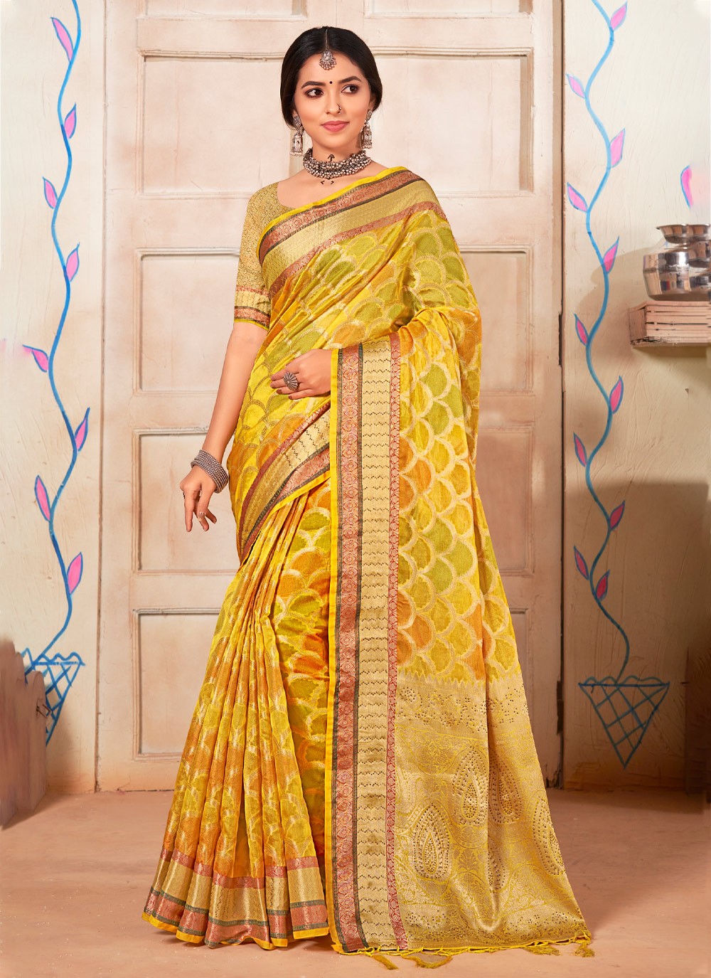 fcity.in - Letest Trendy Fancy Saree / Aakarsha Pretty Sarees