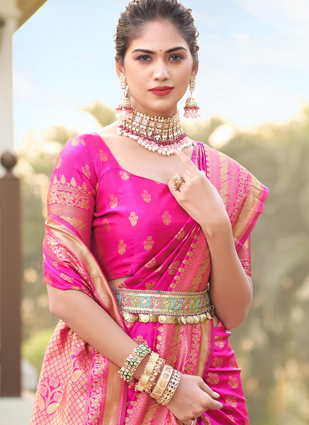 Buy Pink Zari Jacquard Silk Classic Saree : 255539 -
