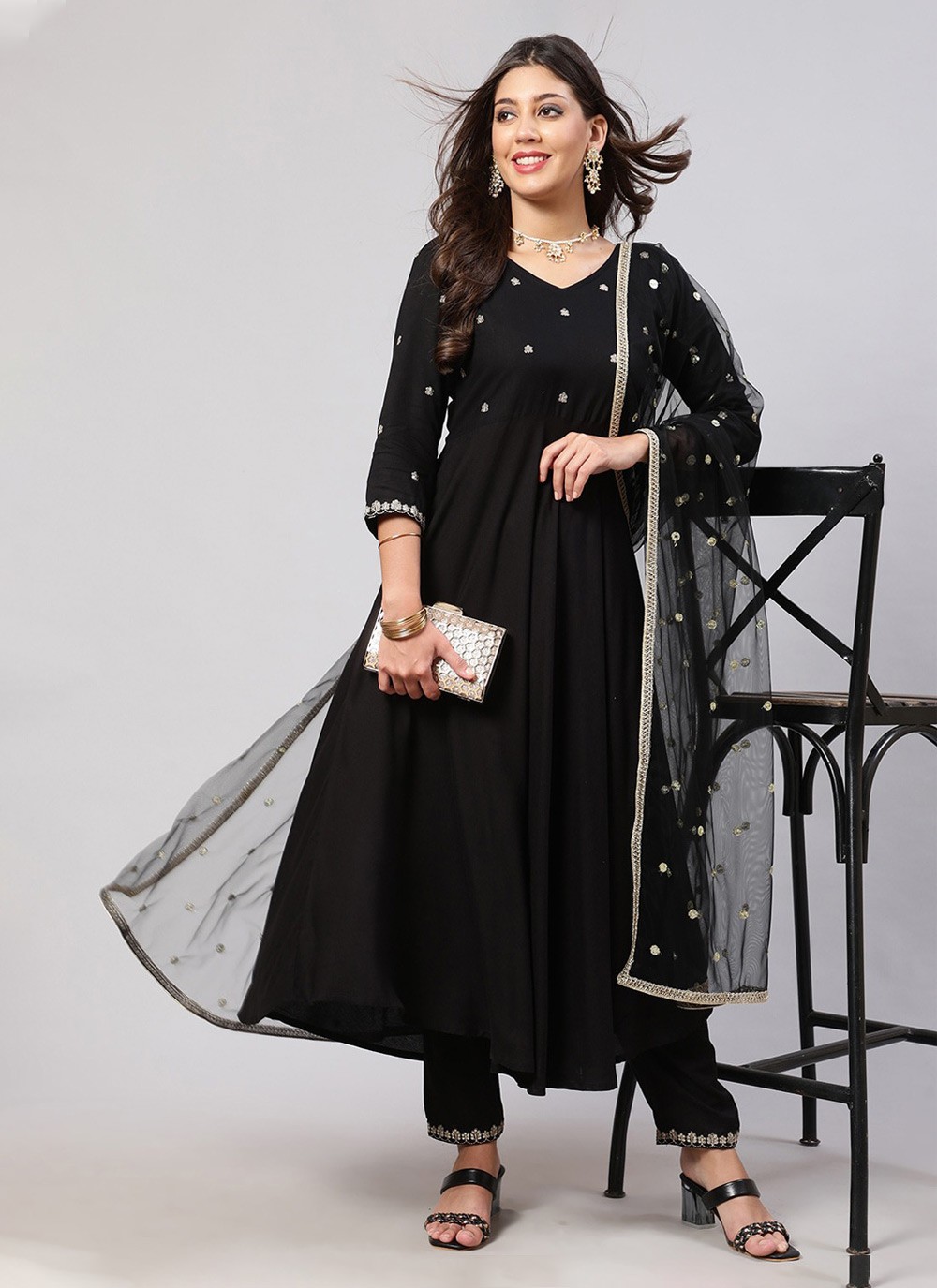 Black anarkali salwar kameez for women | Punjabi dress design, Fancy suit,  Western outfits for women
