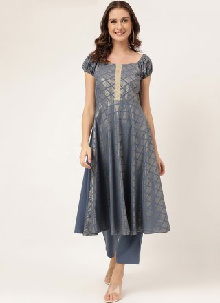 Aari kurtis clearance