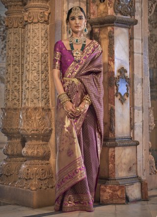 Printed Georgette Brasso Saree in Light Grey : SUF10343