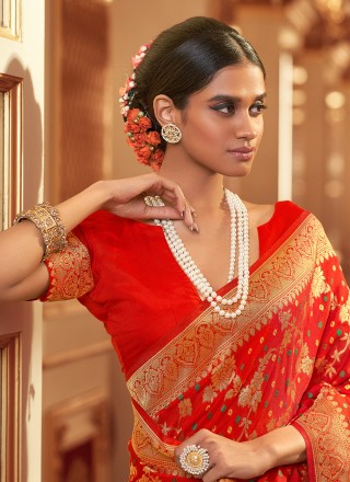 Red Border Trendy Saree