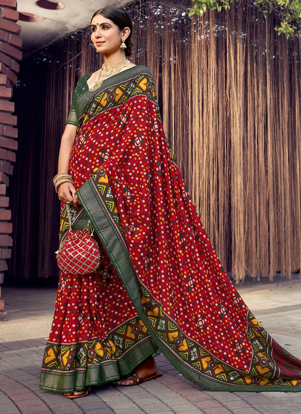 Foil Print Work Designer Sarees | Samyakk