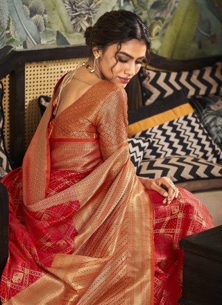 Red Weaving Handloom silk Designer Saree
