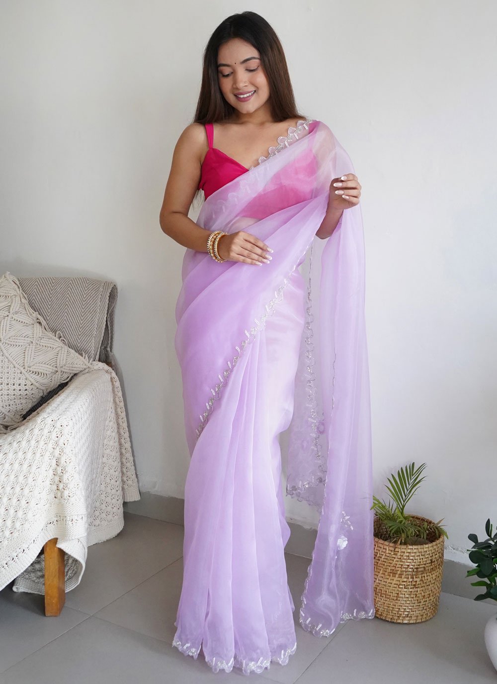 Buy Lavender Colour Beautiful Saree, Wedding Wear Soft Silk Saree, Banarasi  Silk Saree, Brides Look Saree With Weaving Work, Stunning Look Saree Online  in India - Etsy