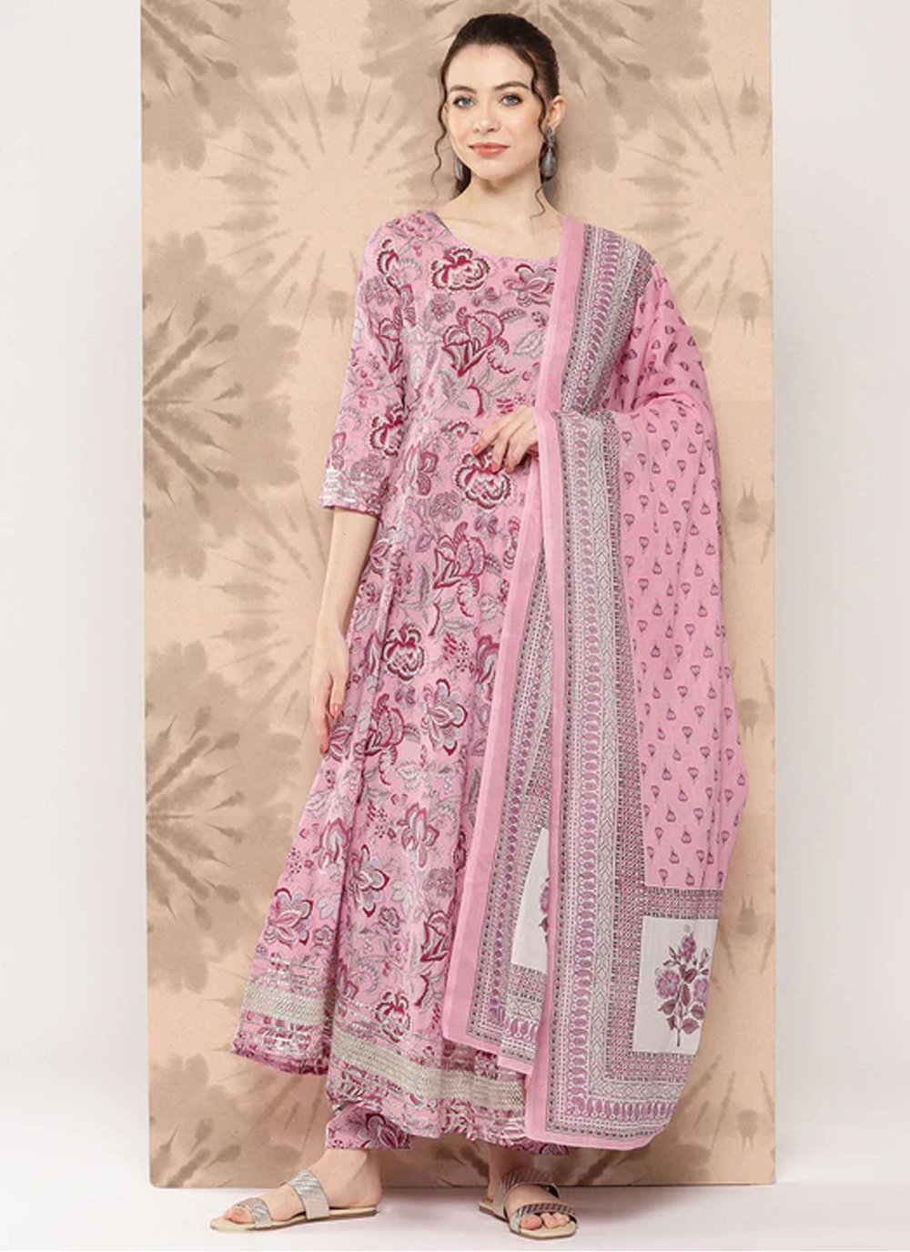 Salwar Suit Printed Cotton in Pink