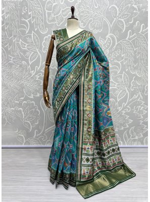 Saree Weaving Silk in Aqua Blue