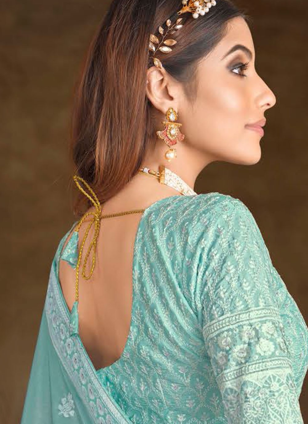Buy Teejh Zira Blue Saree Clutch and Earrings Gift Set Online For Women