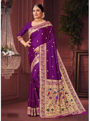 Silk Classic Saree in Purple