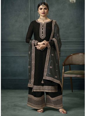 Silk Embroidered Pakistani Salwar Kameez in Black