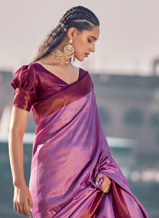 Silk Weaving Saree in Magenta