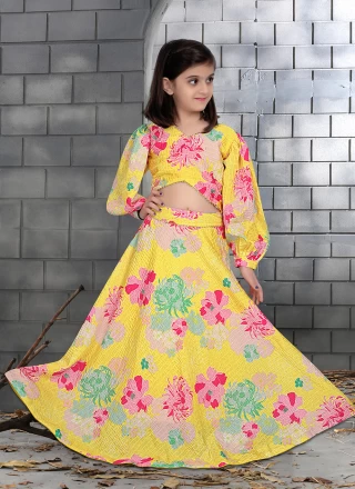 Embroidered Festive Wear Kids Lehenga Choli at Rs 999/piece in Surat | ID:  2850564830030