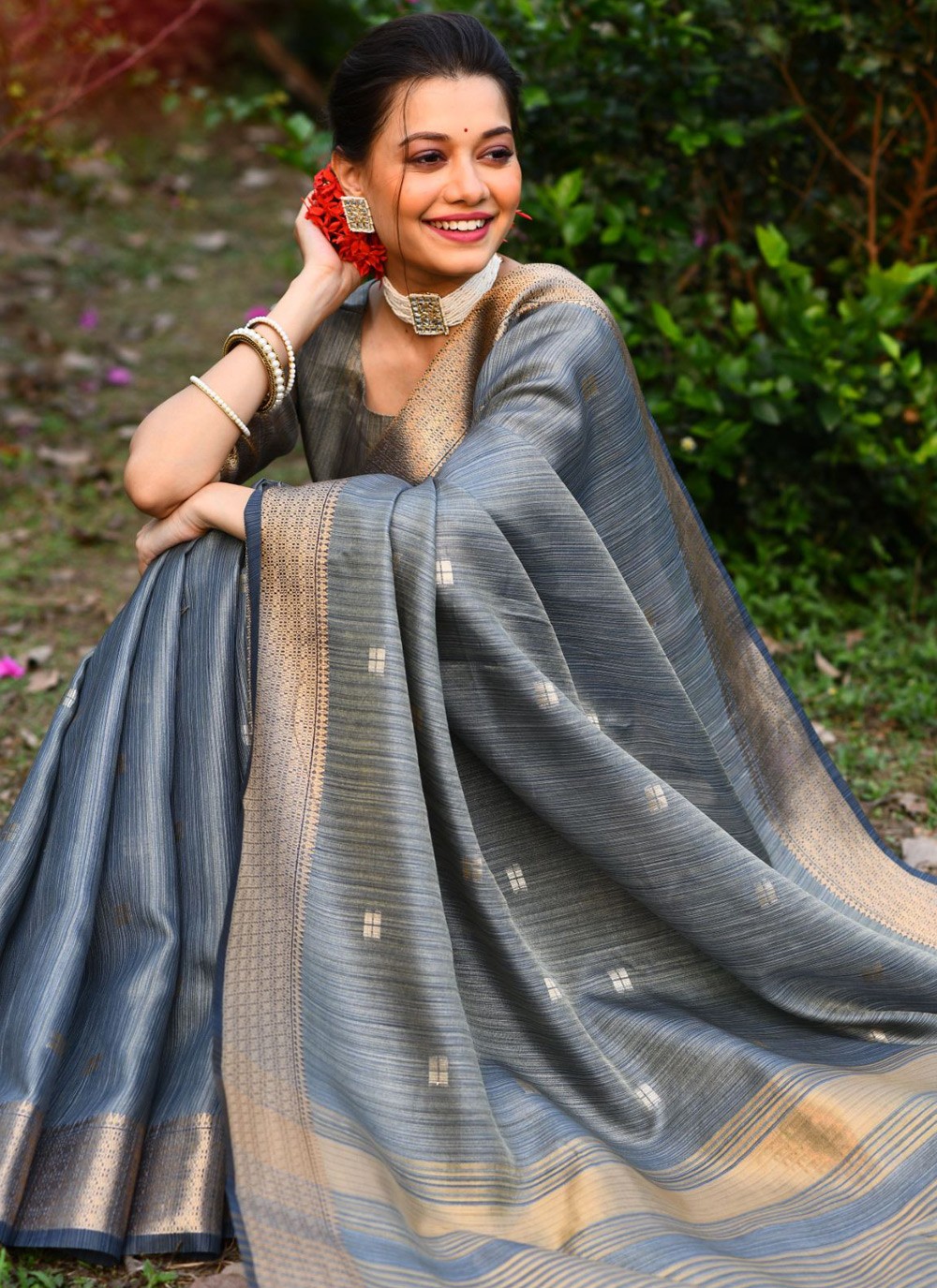 Silk Zari Contemporary Saree in Grey