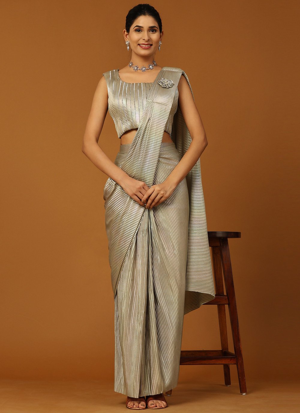 Plain Silver and Gold Tissue Soft Silk Saree at Rs.789/Piece in varanasi  offer by Shamim Ahmed and Sons