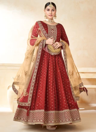 Red bridal sale anarkali suits