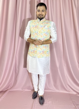 Buy Royal Pakistani Groom Dress in Kurta and Waistcoat Style – Nameera by  Farooq