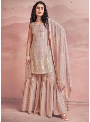 Trendy Salwar Kameez For Bridal