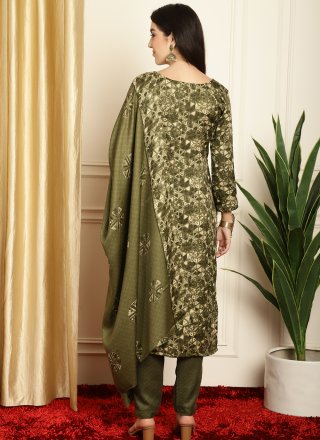 Trendy Salwar Suit For Ceremonial