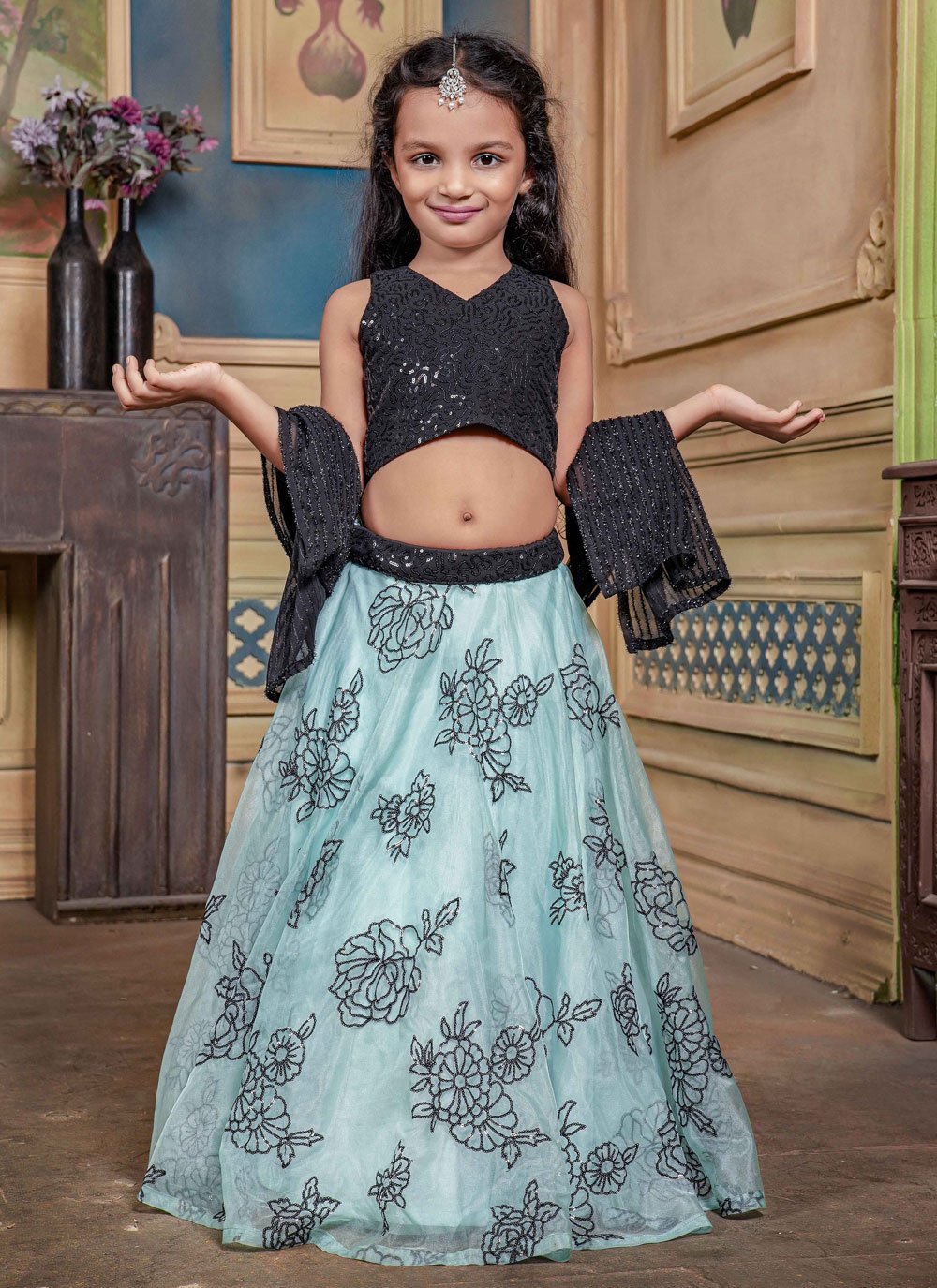 Lehenga choli for outlet girls online