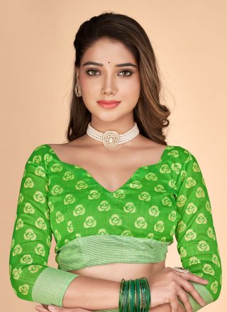 Tussar Silk Casual Sari In Green