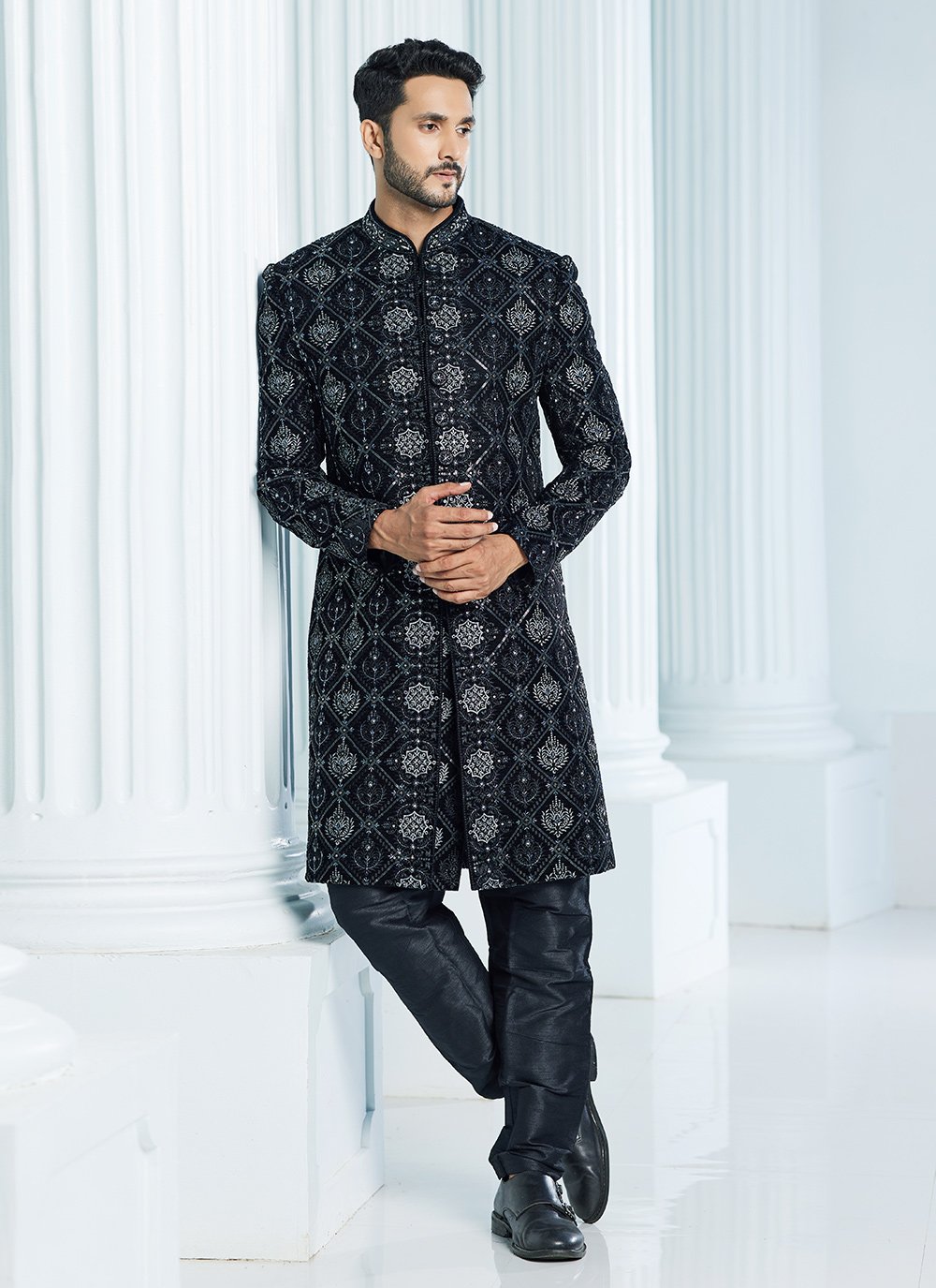 Best on sale black sherwani