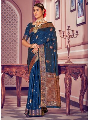 Weaving Banarasi Silk Classic Designer Saree in Blue