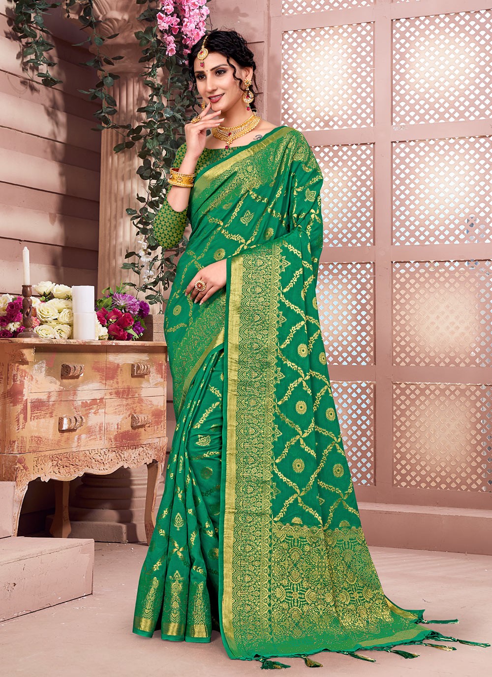 Forest Green Banarasi Silk Saree - Urban Womania