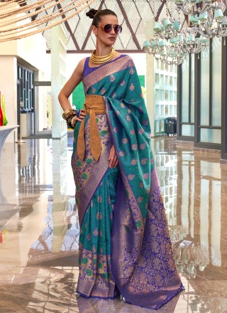 Weaving Handloom silk Trendy Saree in Green and Purple