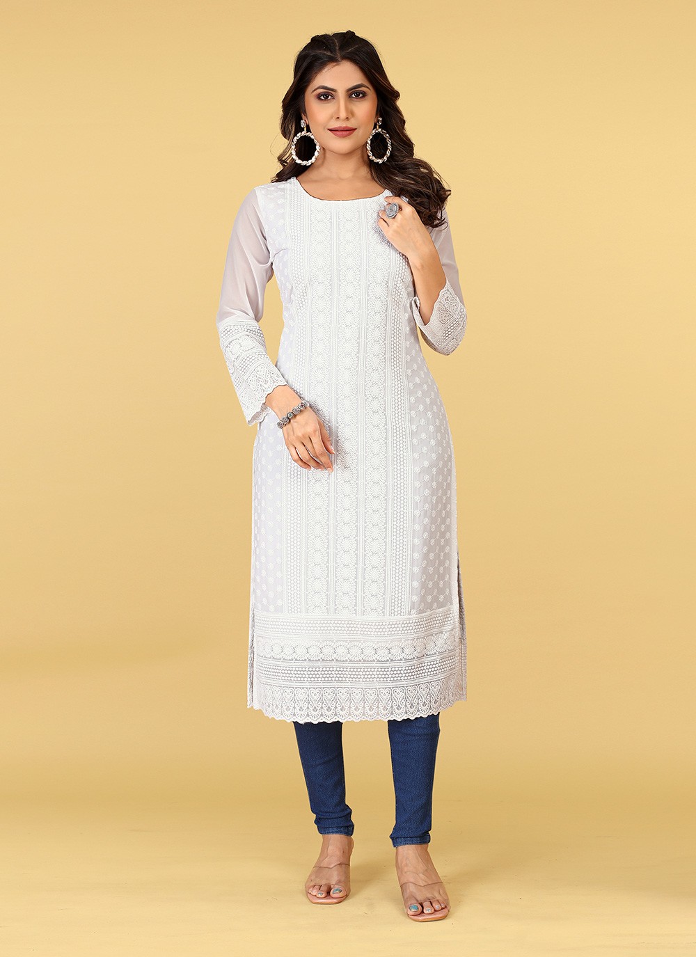 Lucknowi Hand-Embroidery White Cotton Chikankari Kurta Set –  Xklusivelyu-Shop Your Style