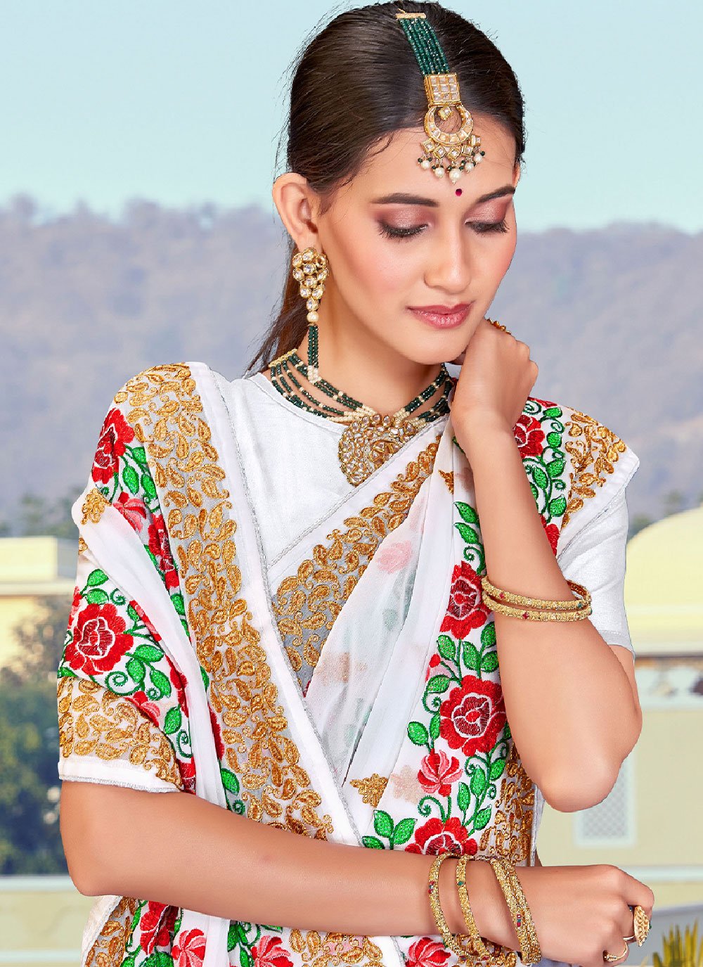 Buy Online White Zari Ceremonial Contemporary Saree : 254474