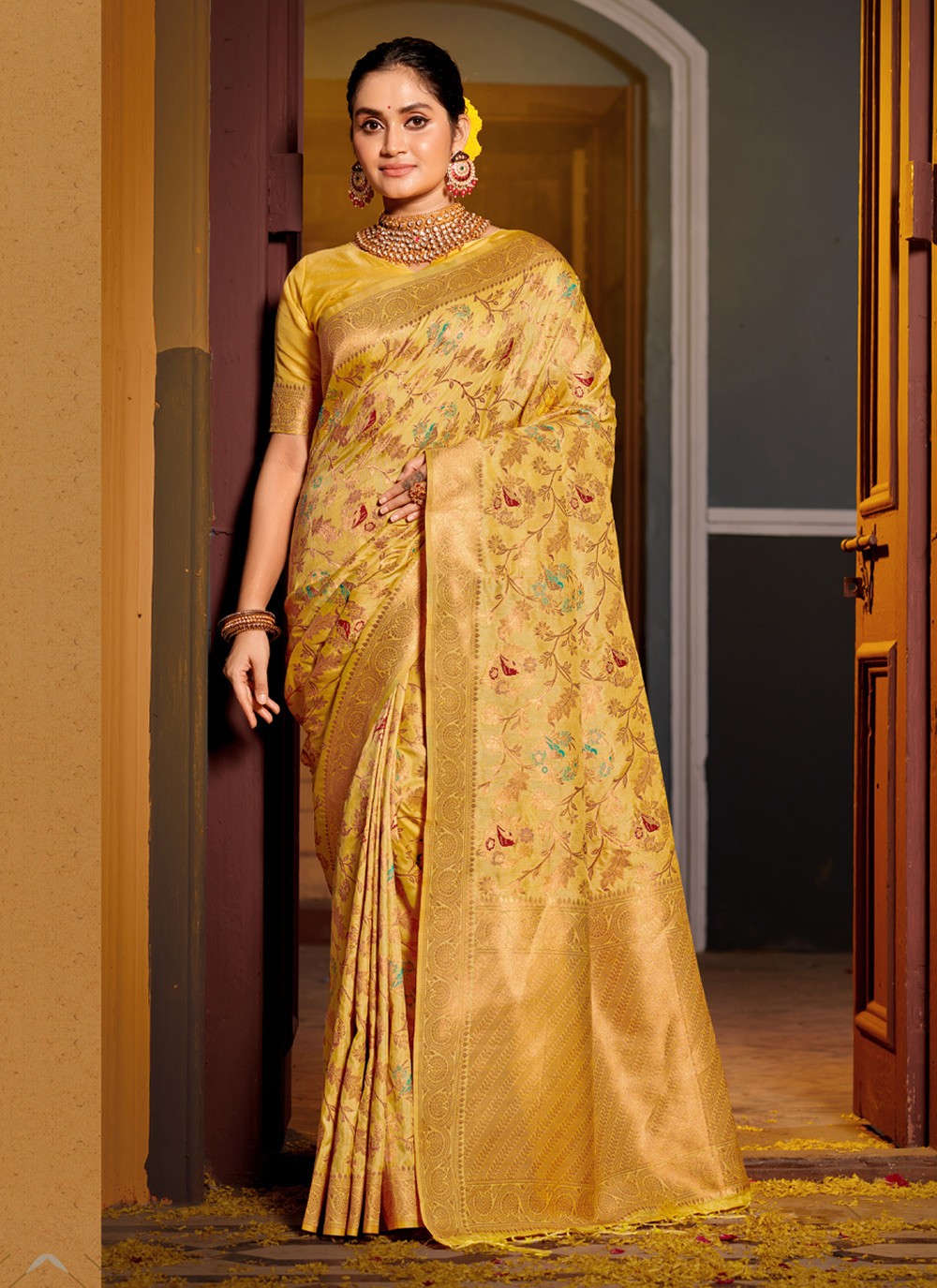 Buy online Women's Bordered Yellow Colored Saree With Blouse from ethnic  wear for Women by Shaily for ₹819 at 60% off | 2024 Limeroad.com