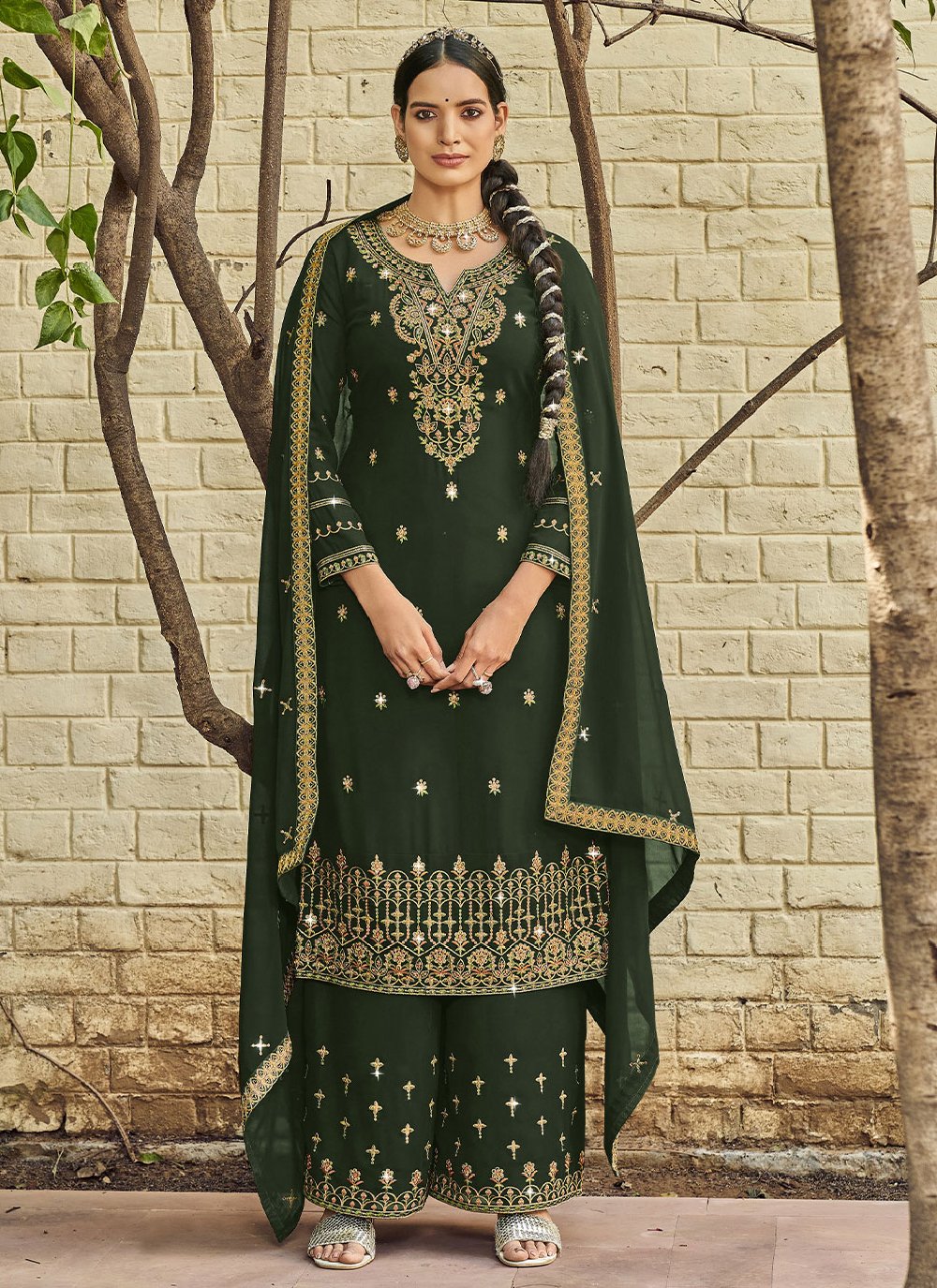 Zari Georgette Satin Straight Salwar Suit in Green