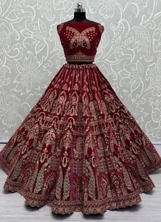 Aari, Diamond, Dori, Embroidered, Thread and Zari Work Velvet Lehenga Choli In Pink and Rani for Bridal