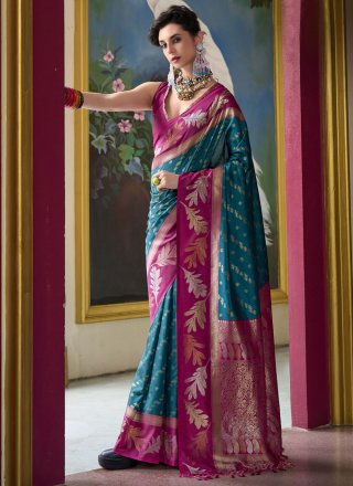 Appealing Morpeach Banarasi Silk Classic Saree with Patch Border and Weaving Work