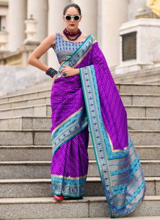 Banarasi Silk Traditional Saree In Violet