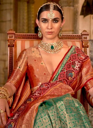 Banarasi Silk Trendy Saree In Green