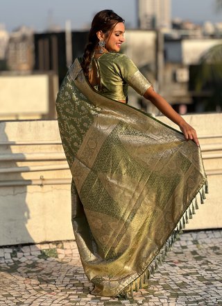 Banarasi Silk Trendy Saree In Green