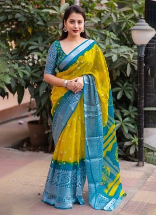 Botttle Green and White Color Banarasi Silk Saree for Party Wear – Cygnus  Fashion