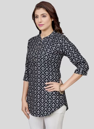 Black Pure Crepe Party Wear Kurti with Print Work