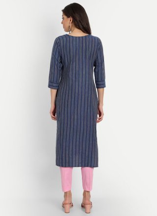 Blue Cotton Casual Kurti with Embroidered Work for Women