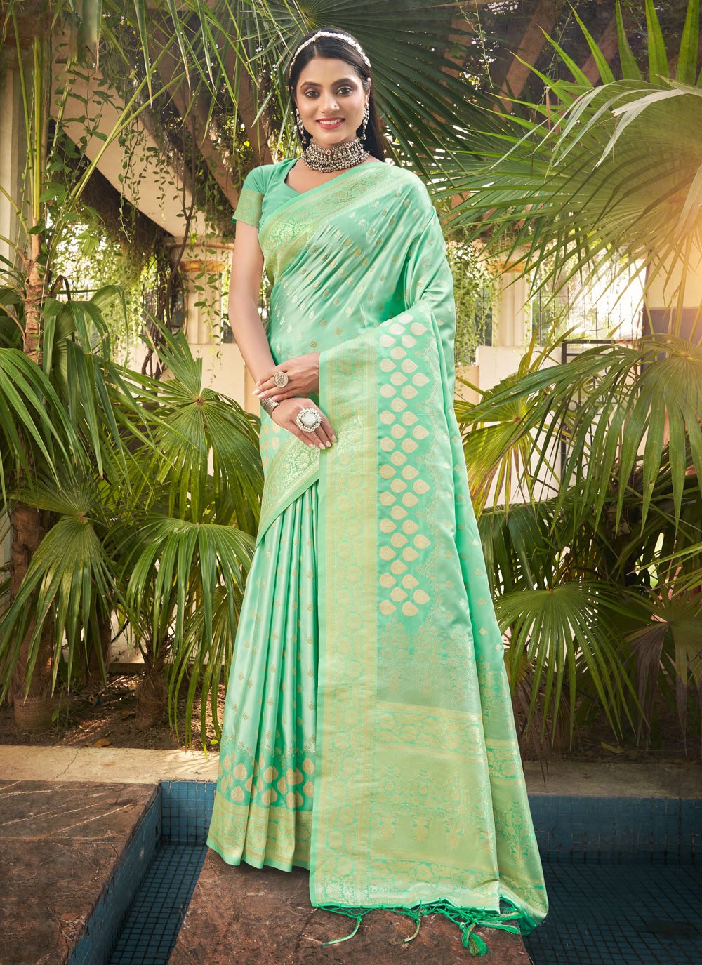 Buy Matu Shree Fashion Women's Ethnic Silk Plain Saree With Blouse Piece Firozi  Colour (Firozi Colour) at Amazon.in