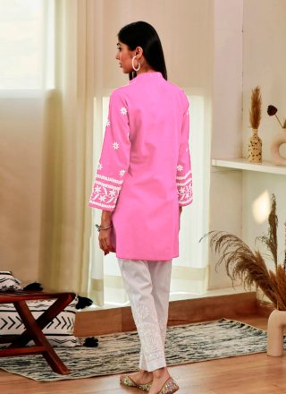 Chikankari and Embroidered Work Rayon Casual Kurti In Pink