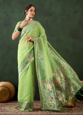 Cotton Classic Saree In Green