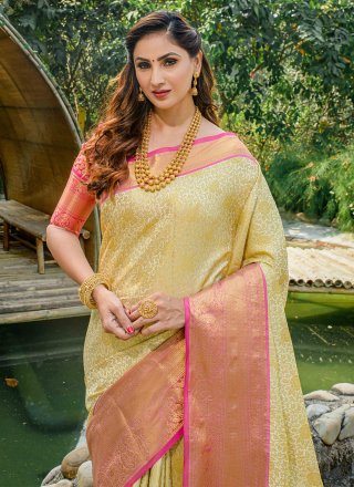 Cream Banarasi Silk Contemporary Saree with Weaving Work for Ceremonial