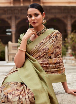 Crepe Silk Classic Sari In Multi Colour