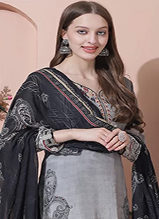 Dazzling Grey Muslin Salwar Suit with Embroidered Work